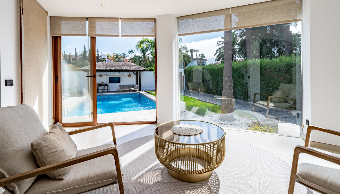 St. simons vacation rental with a pool