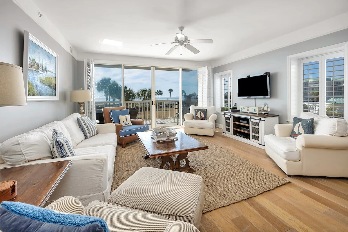 St. Simons Grand 126