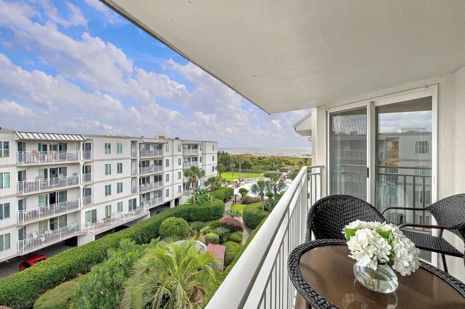 Beach Club #425 Vacation Rental